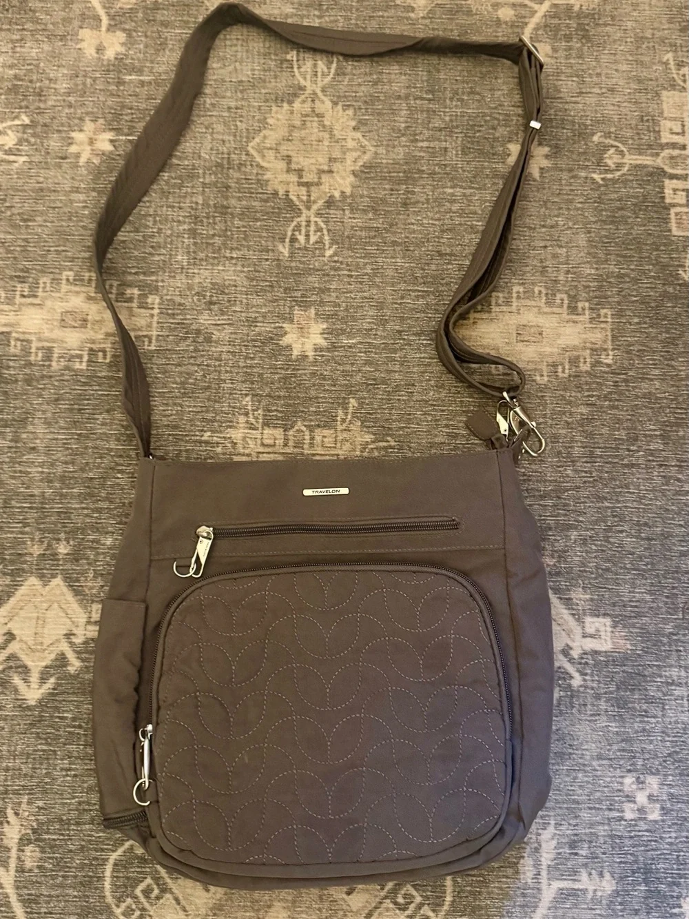Travelon Anti-Theft Crossbody Bag Brown Quilted Multi-Pocket Travel Purse